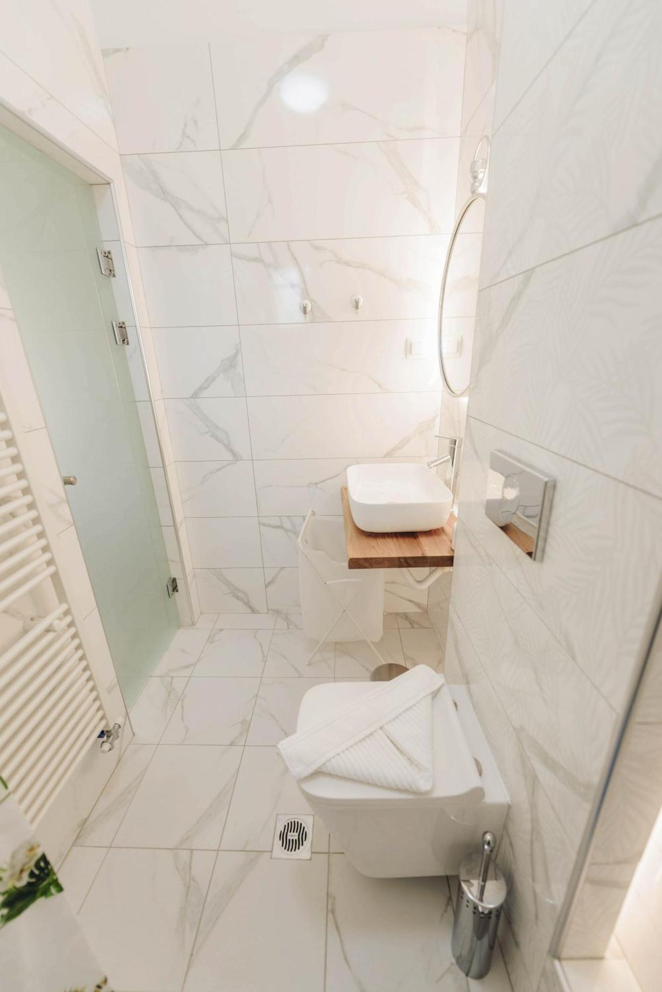 Sunrise Guesthouse Agria Esterno foto